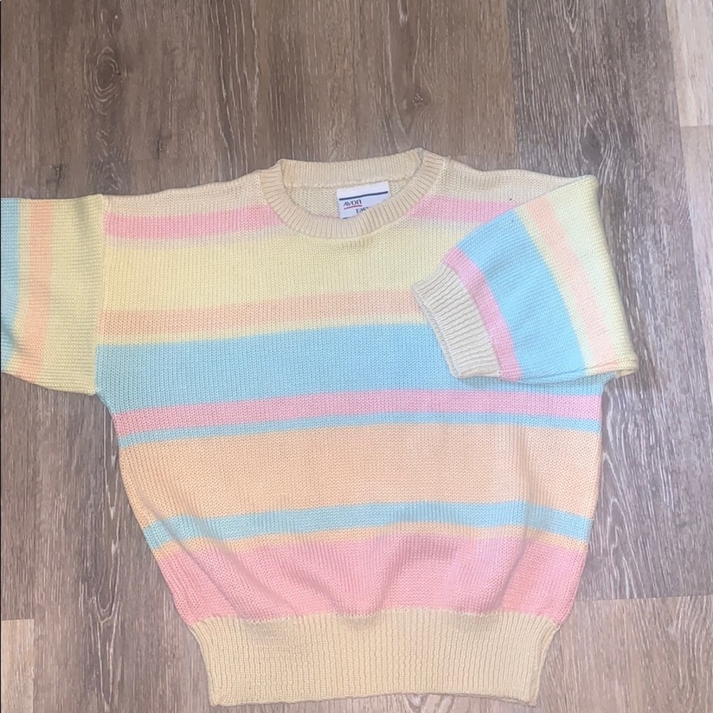Sweater - Picture 3 of 4